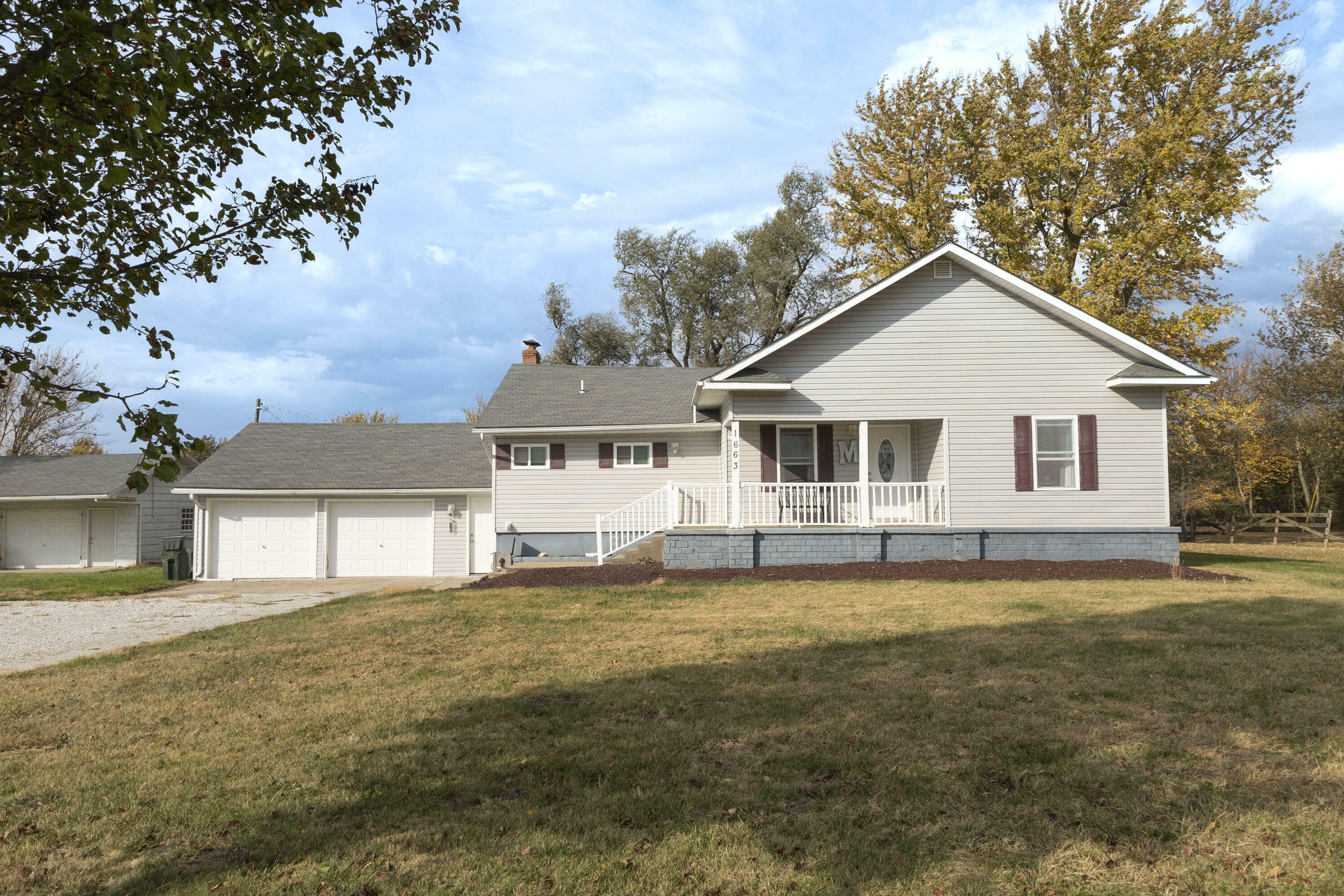 Property Photo: 1663 N Buchanan MO 65270
