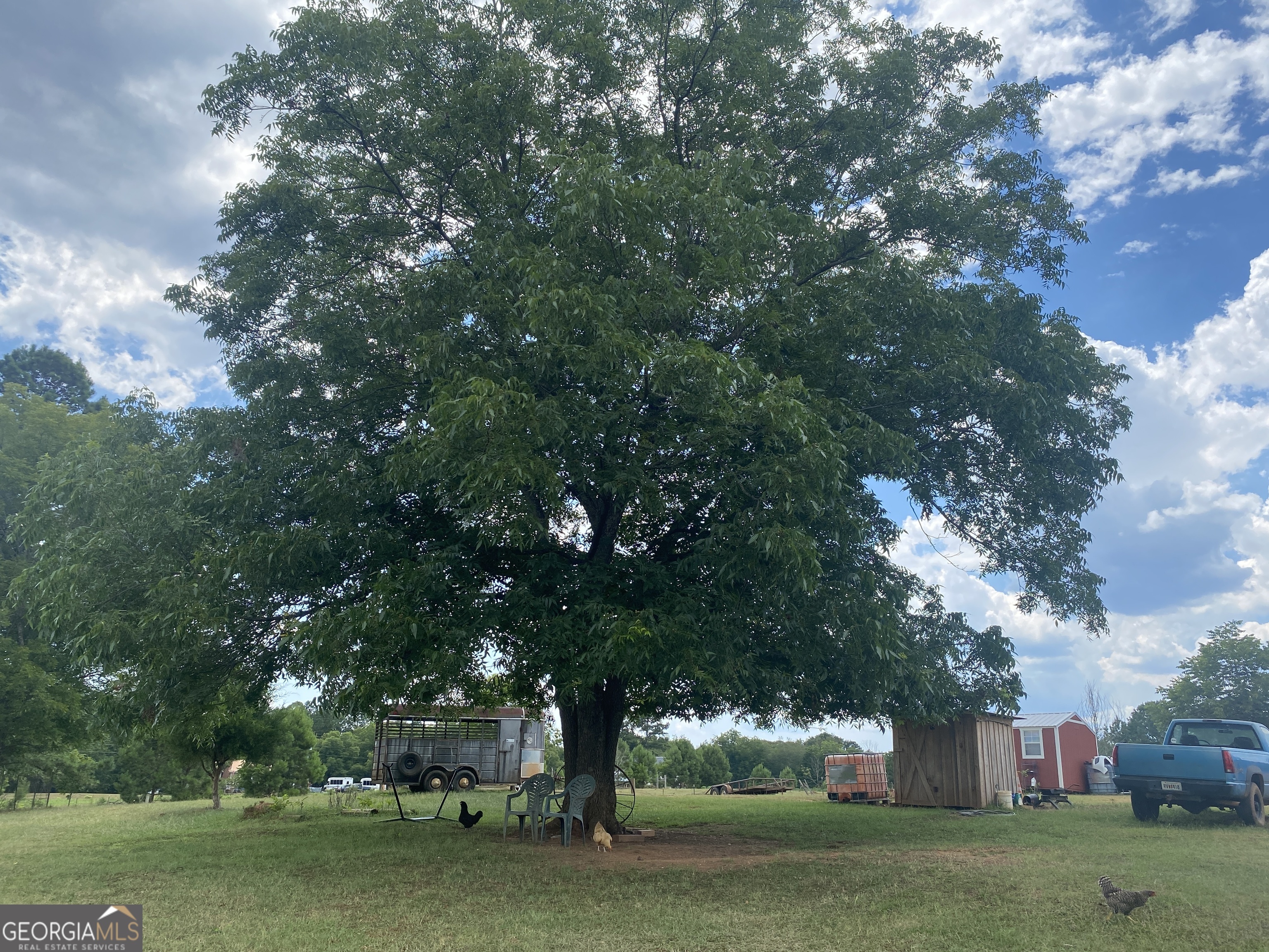 Property Photo:  2300 Rock Eagle Road  GA 31064 