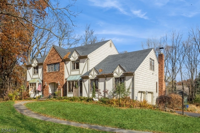 Property Photo: 73 W Springtown Rd NJ 07853
