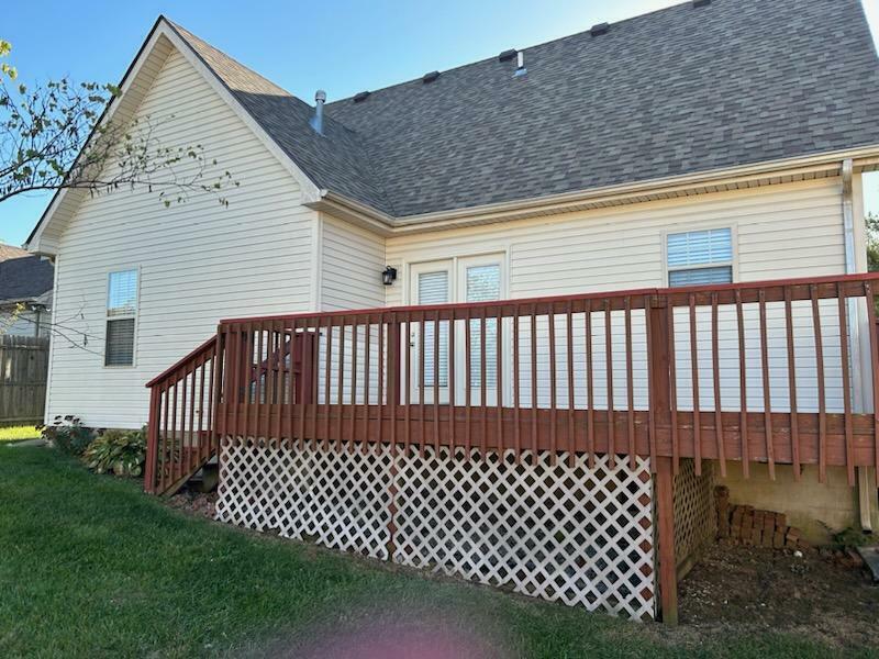 Property Photo:  1361 Equestrian Way  KY 40601 