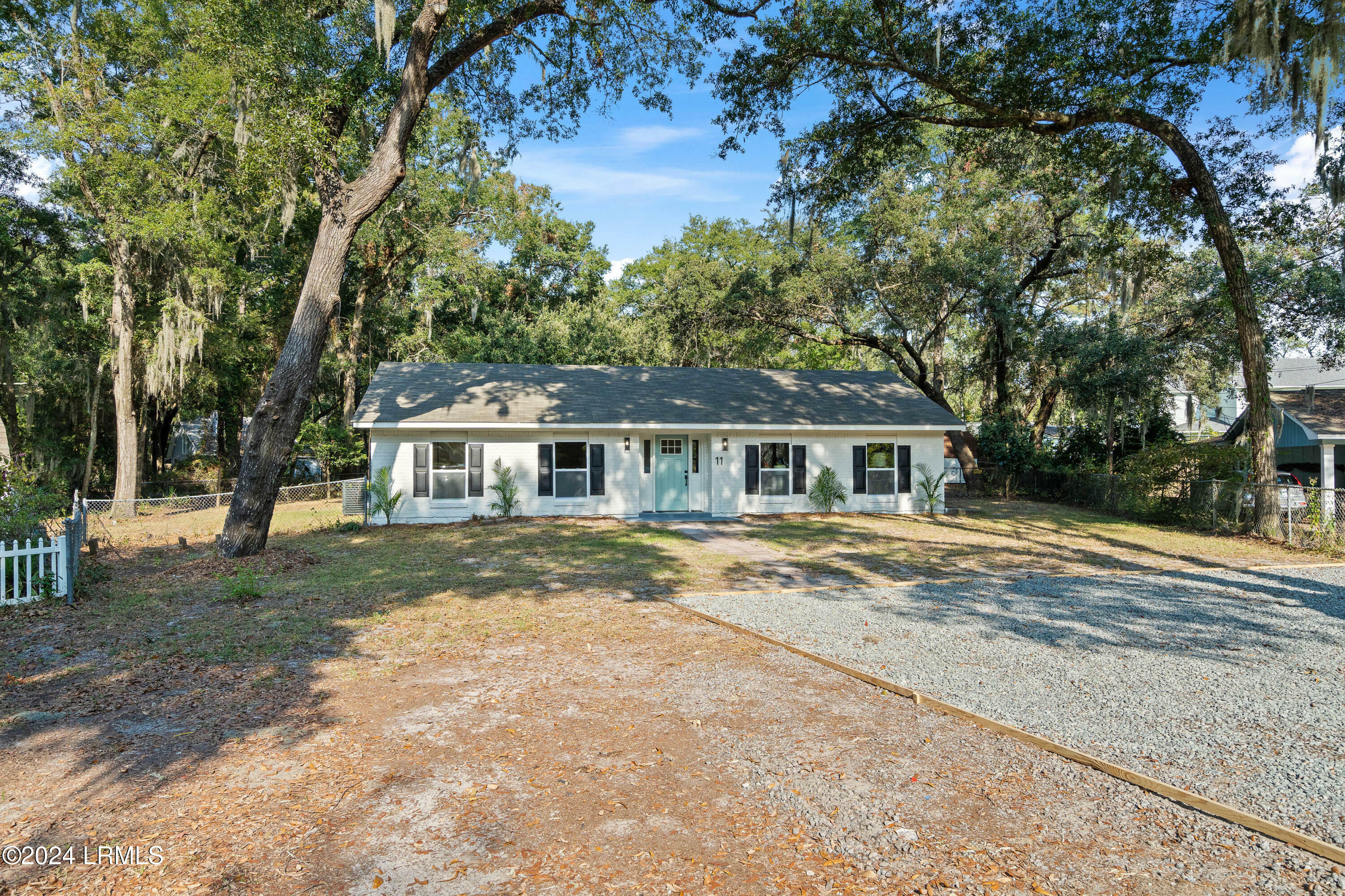 Property Photo:  11 Oakwood Drive  SC 29907 