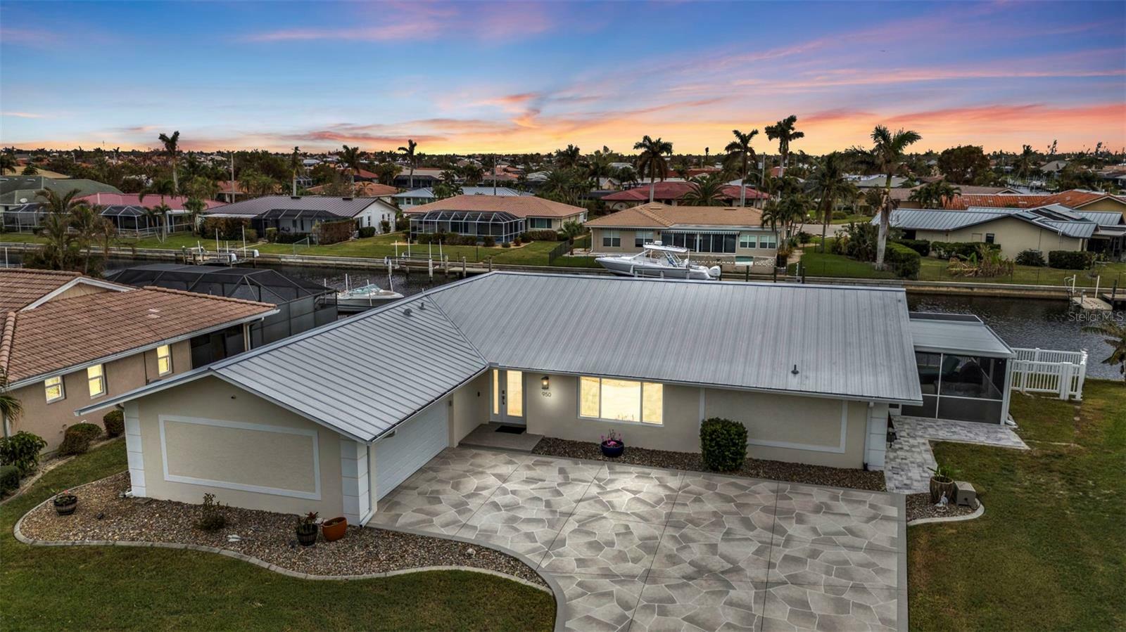Property Photo: 950 Genoa Court FL 33950