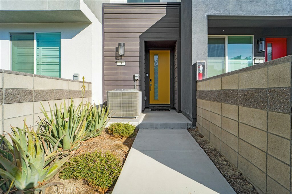 Property Photo:  3640 S Allston Paseo 3  CA 91761 