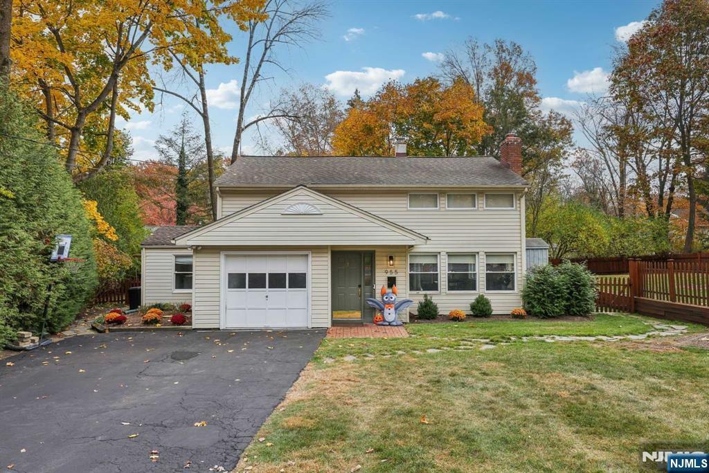 Property Photo: 955 Barnes Drive NJ 07450