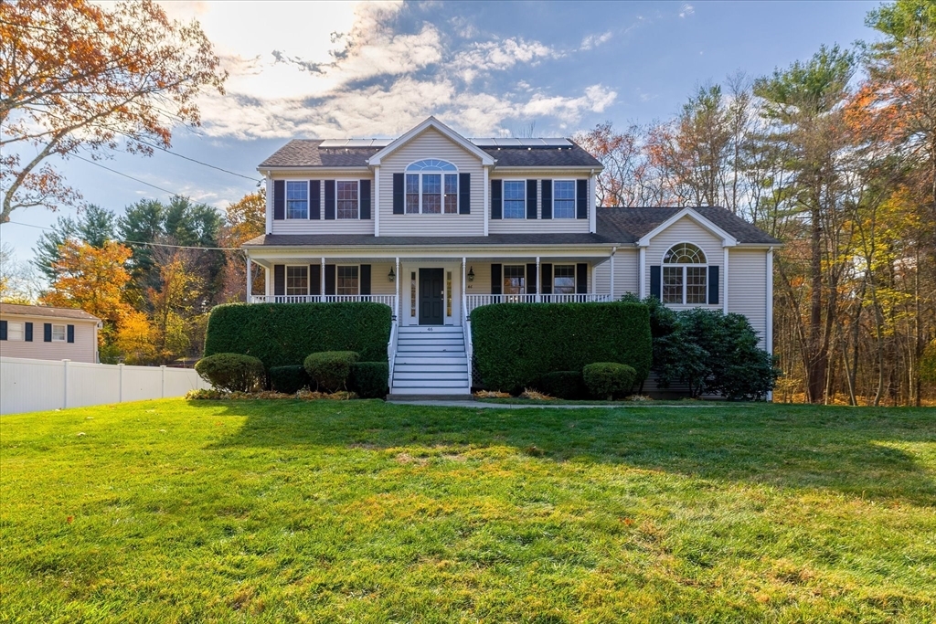 Property Photo:  46 Susan Ln  MA 02019 