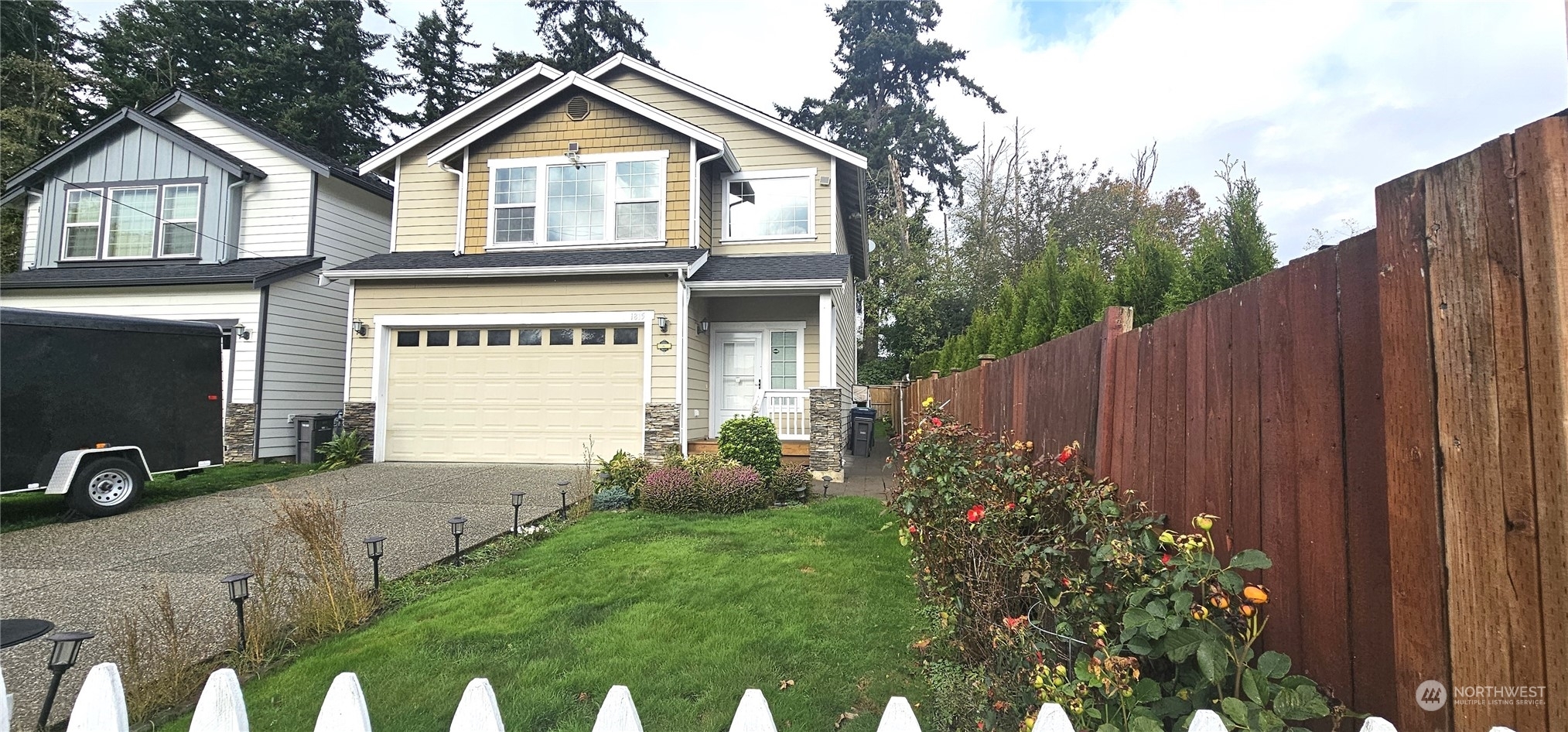 Property Photo:  1815 98th Place SW A  WA 98204 