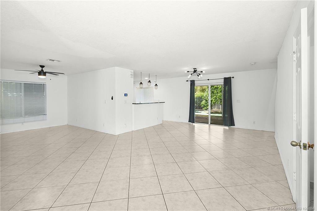 Property Photo:  4274 SE Graham Drive  FL 34997 