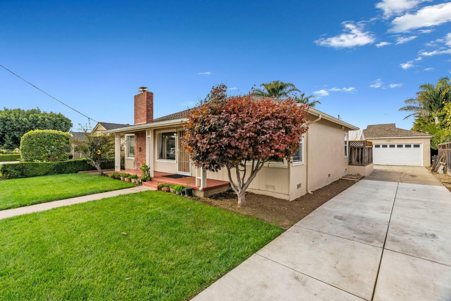 Property Photo:  817 Virginia Street  CA 95076 