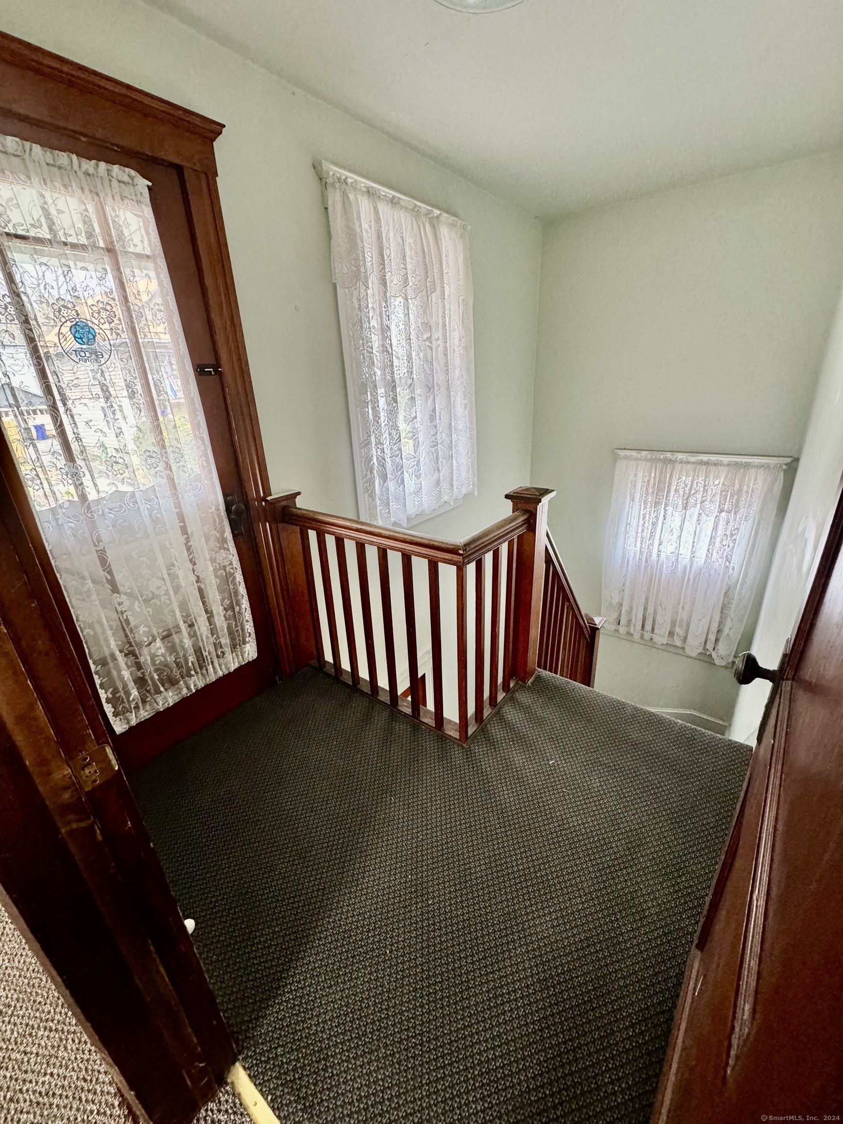 Property Photo:  25 Beechwood Avenue 25  CT 06790 