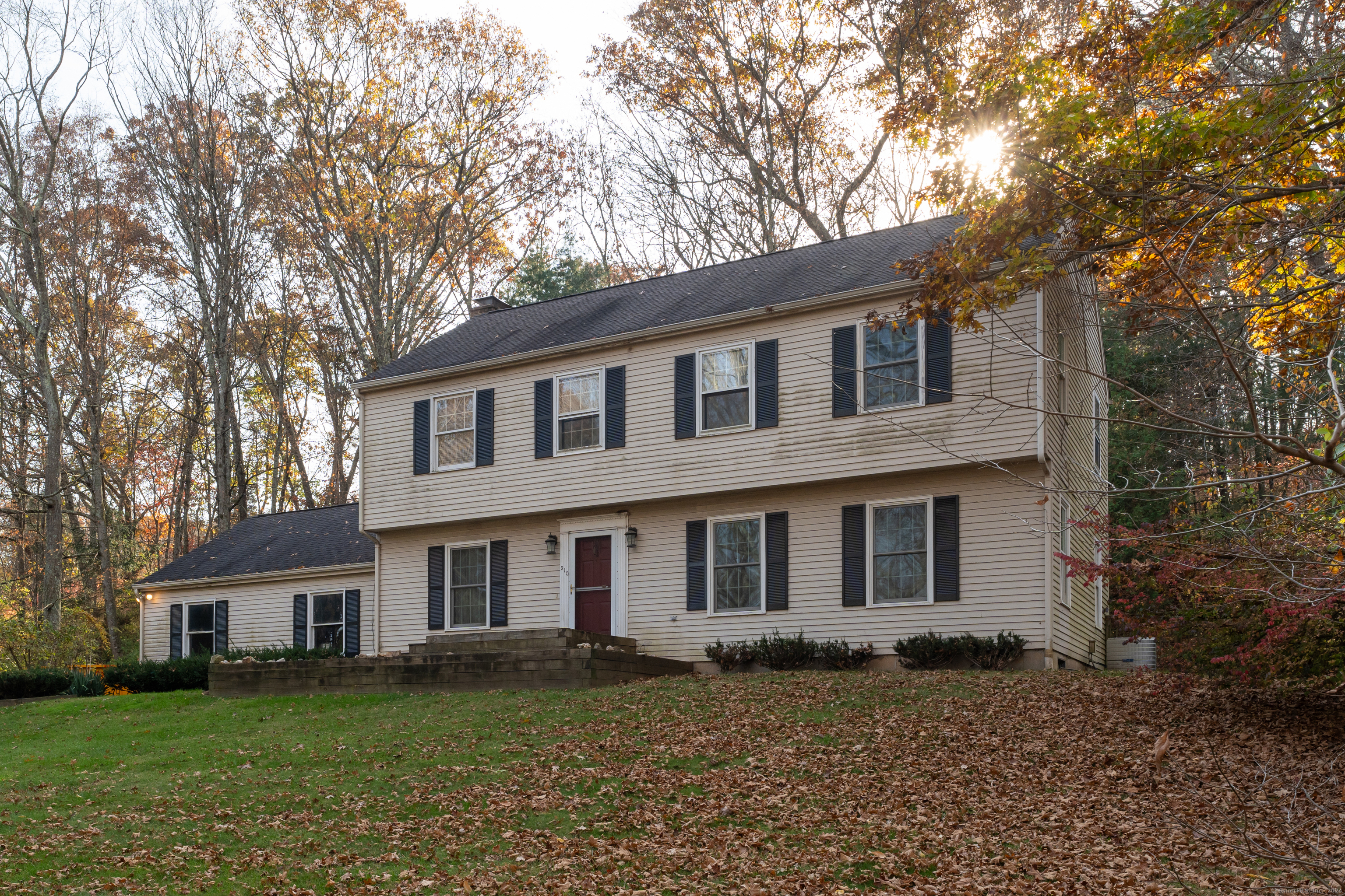 Property Photo: 910 Goose Lane CT 06437