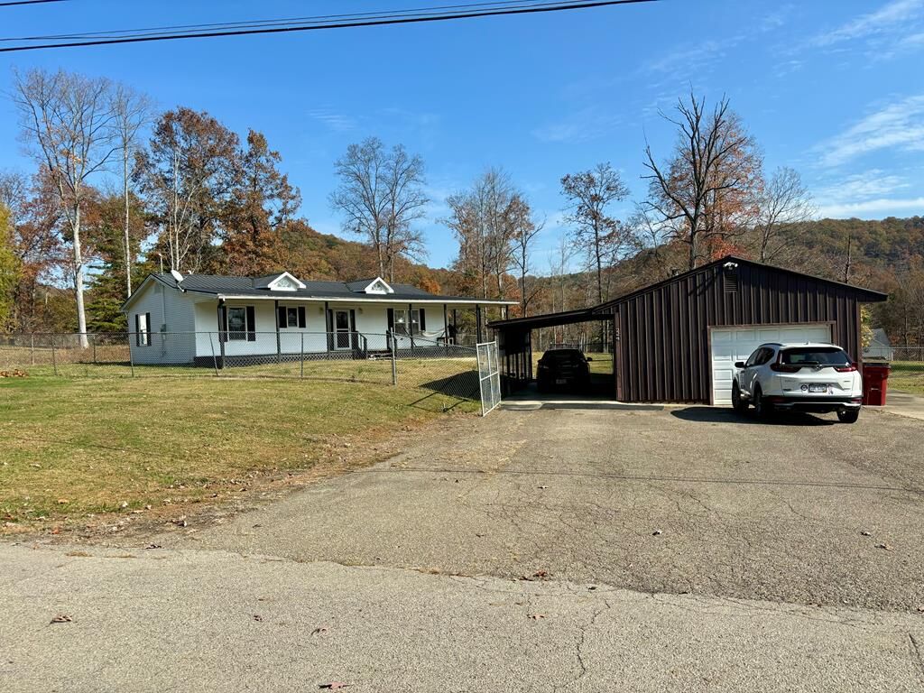 Property Photo: 224 Pine Lane OH 45648