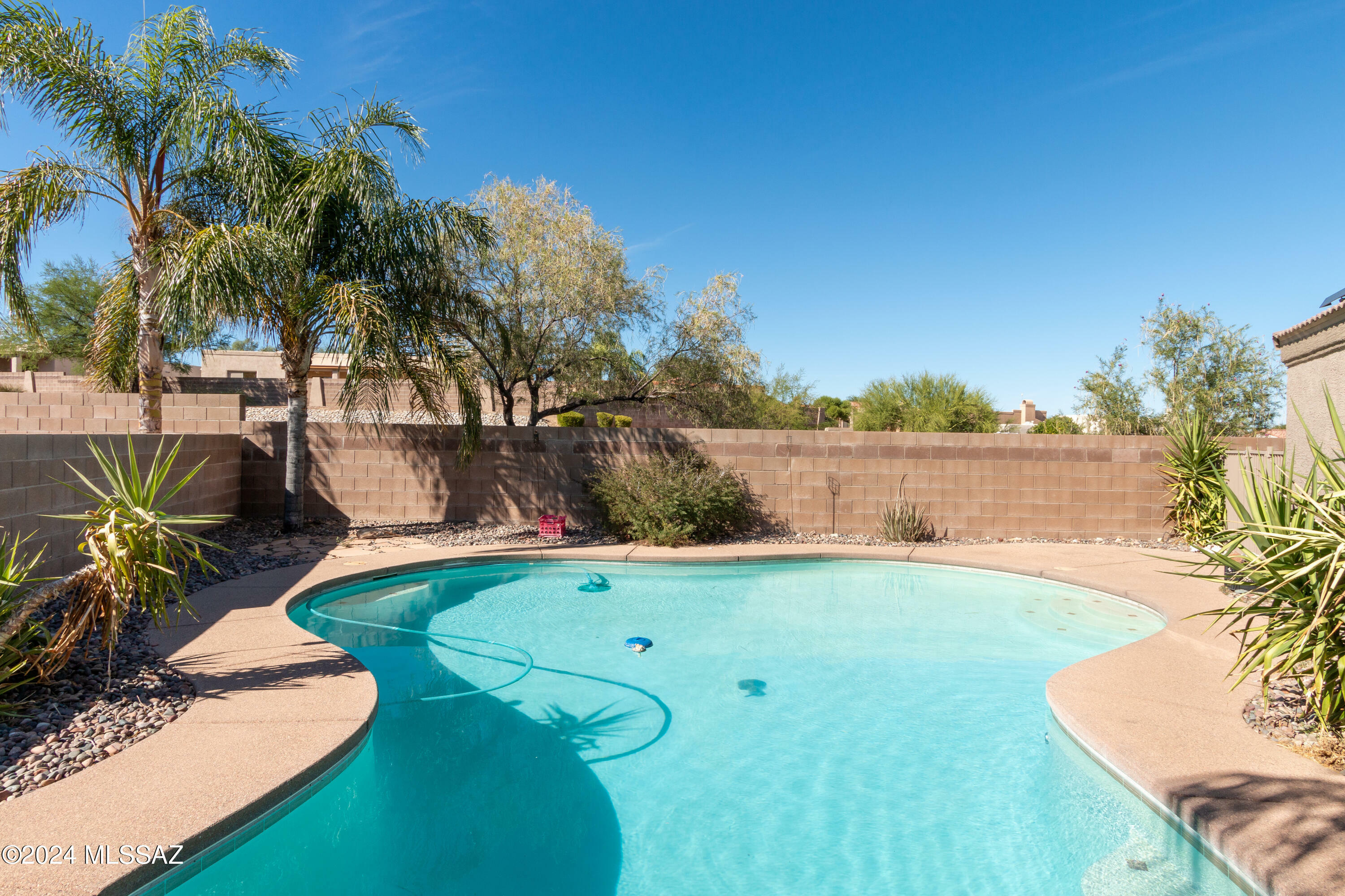 11640 N Greys Court  Tucson AZ 85737 photo