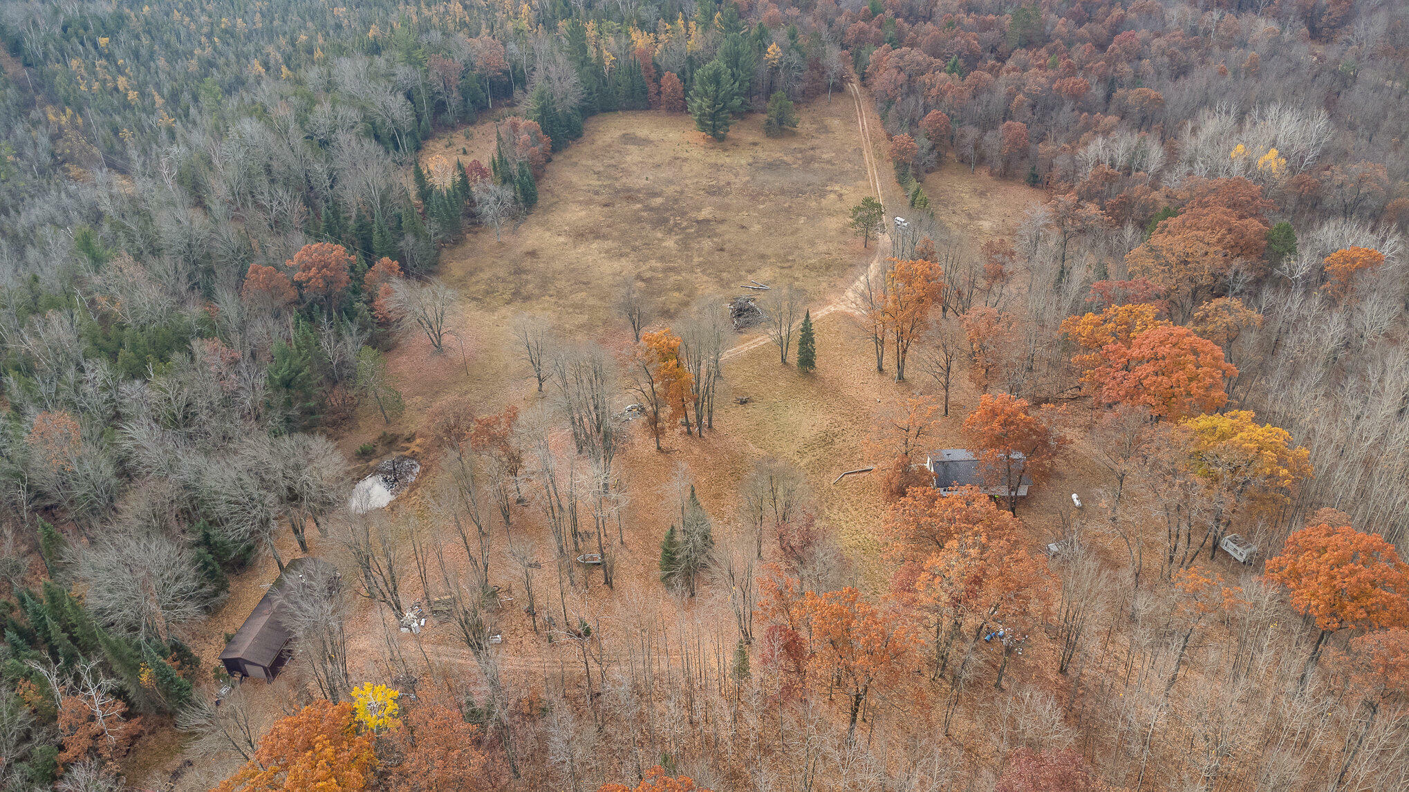 Property Photo:  1940 N Third Lake Road  MI 48656 