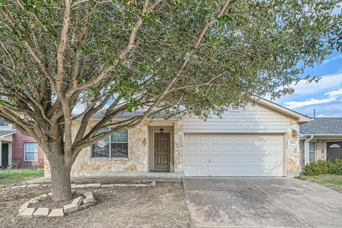 18412 Cloudmore Lane  Elgin TX 78621 photo