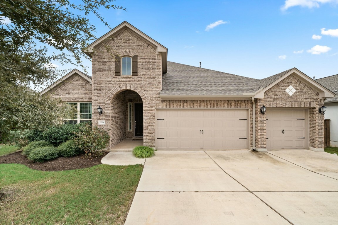 Property Photo:  3224 Desert Shade Bend  TX 78641 