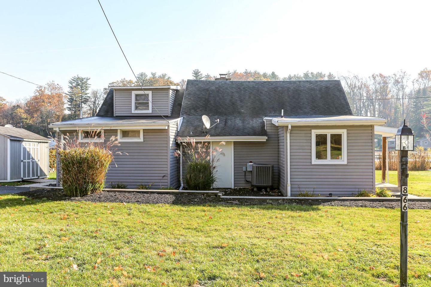 Property Photo:  866 Cardinal Lane  PA 17339 