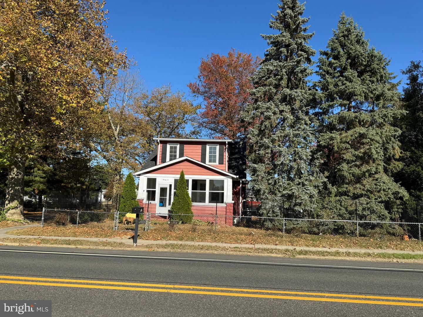 Property Photo:  26 E Cohawkin Road  NJ 08020 