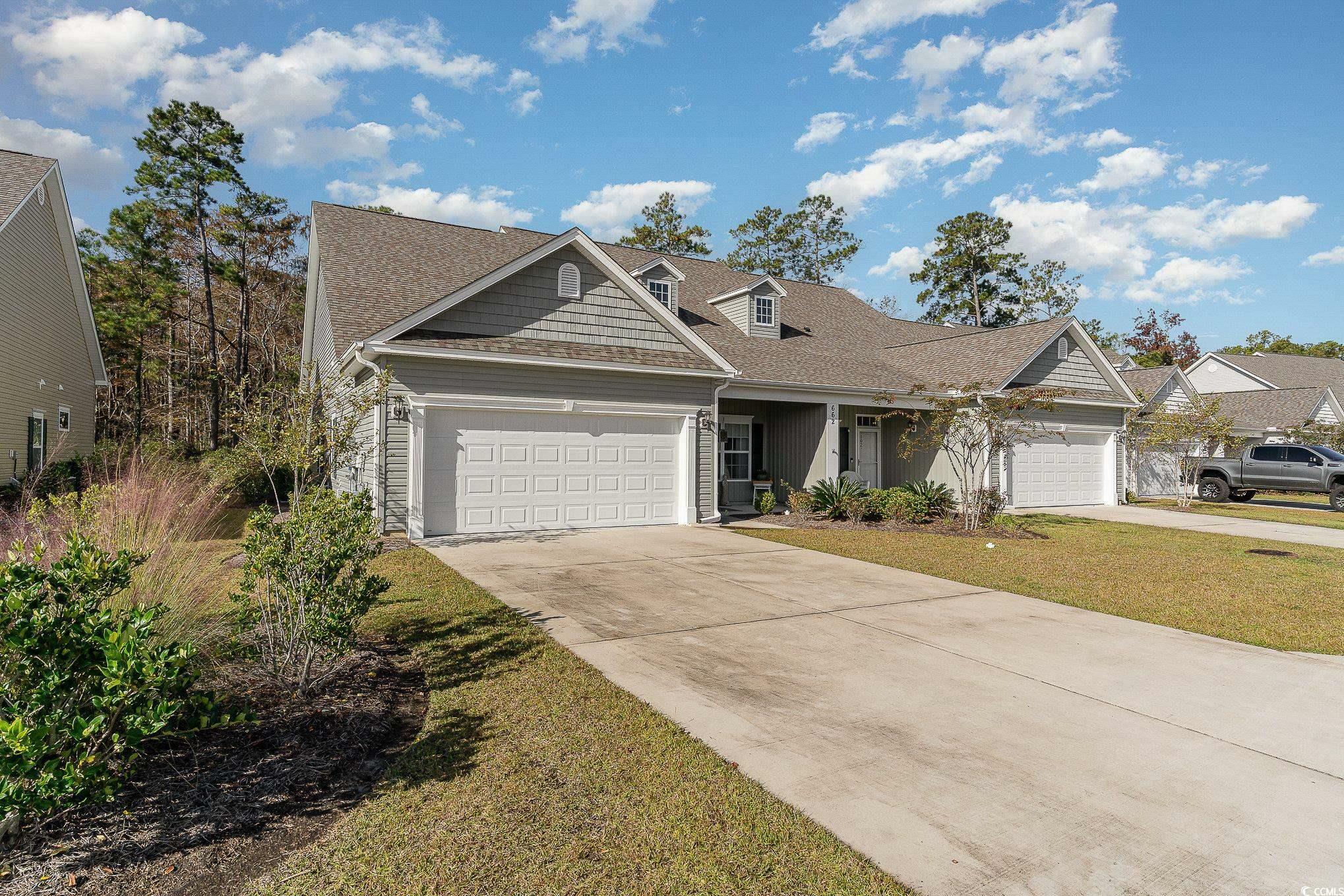 Property Photo:  662 Sunnyside Dr. 101  SC 29576 