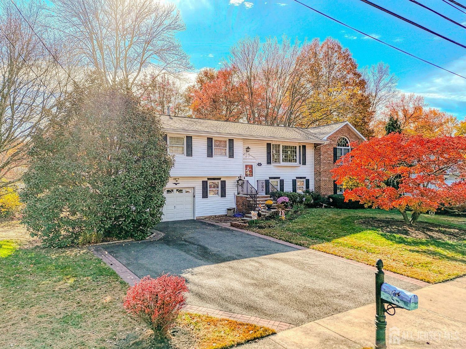 Property Photo:  1602 Taylor Drive  NJ 08902 