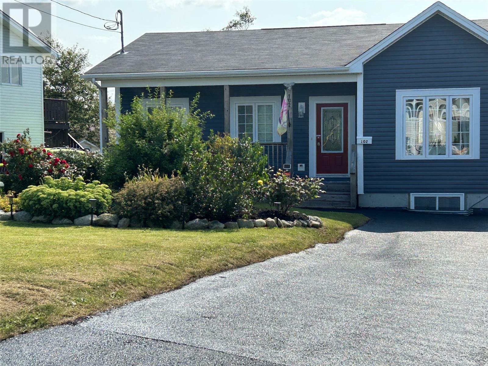 Property Photo:  102 Tilleys Road South  NL A1X 3E6 