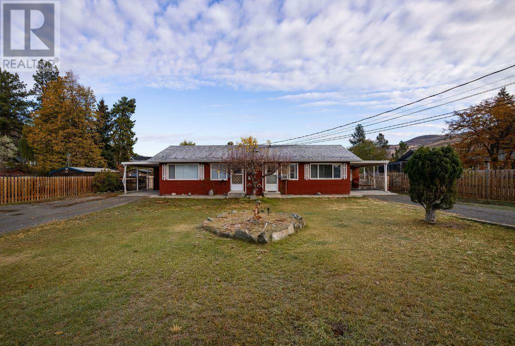 666/668 Reemon Drive  Kamloops BC V2B 6T1 photo