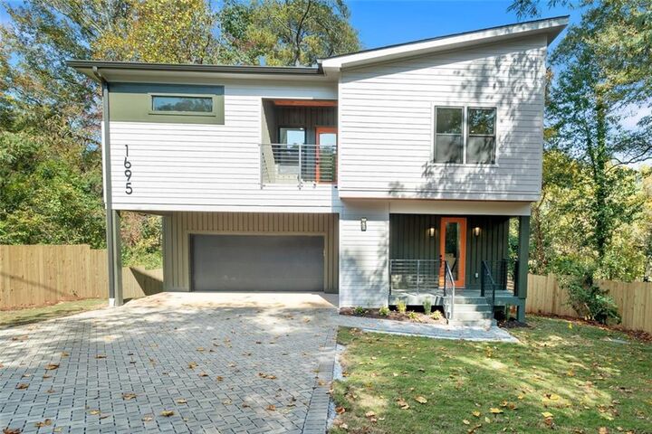 1695 North Avenue NW  Atlanta GA 30318 photo