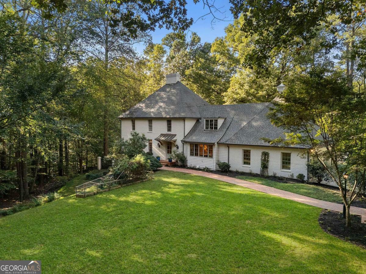 Property Photo:  5735 Winterthur Lane  GA 30328 