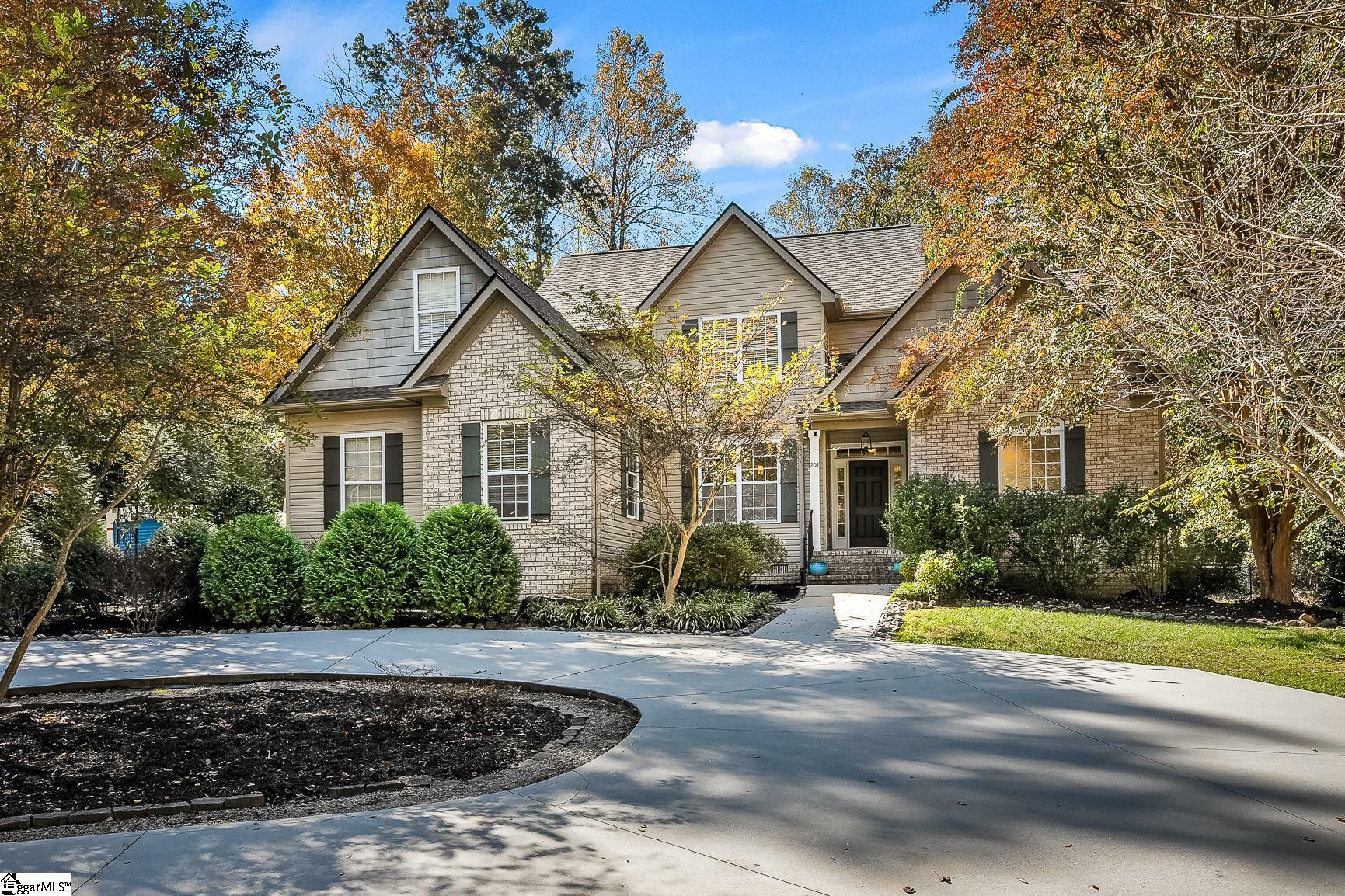 Property Photo:  204 Cove Harbor Court  SC 29687 