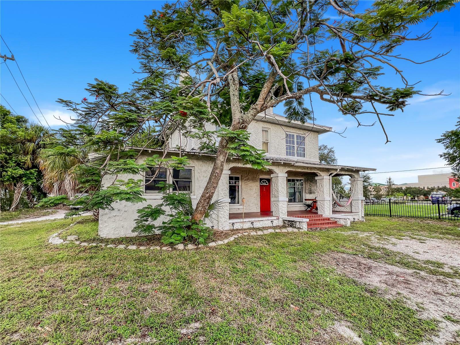 Property Photo:  408 5th Street W  FL 34205 