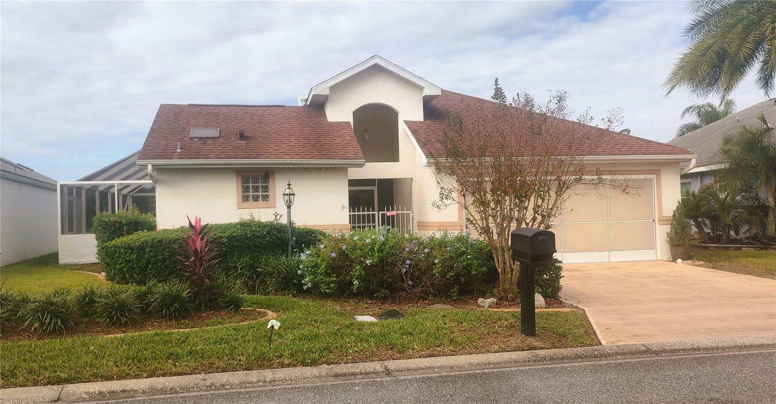 Property Photo: 17738 SE 114th Court FL 34491