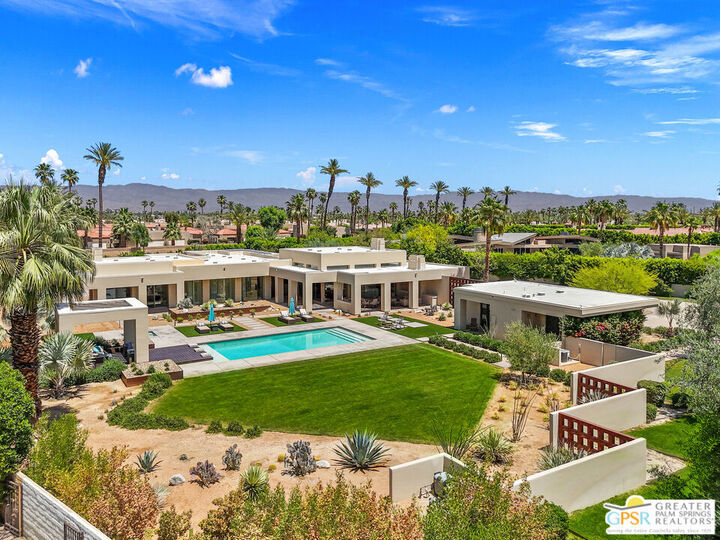 Property Photo: 8 Strauss Terrace CA 92270