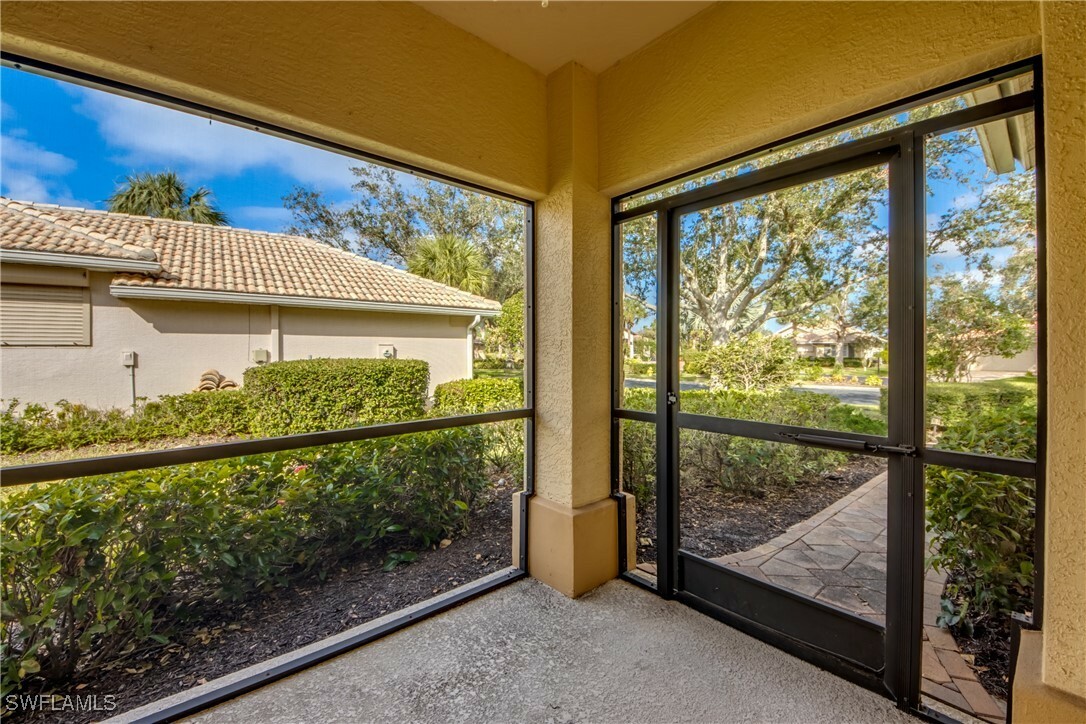 Property Photo:  10508 Bella Vista Drive  FL 33913 