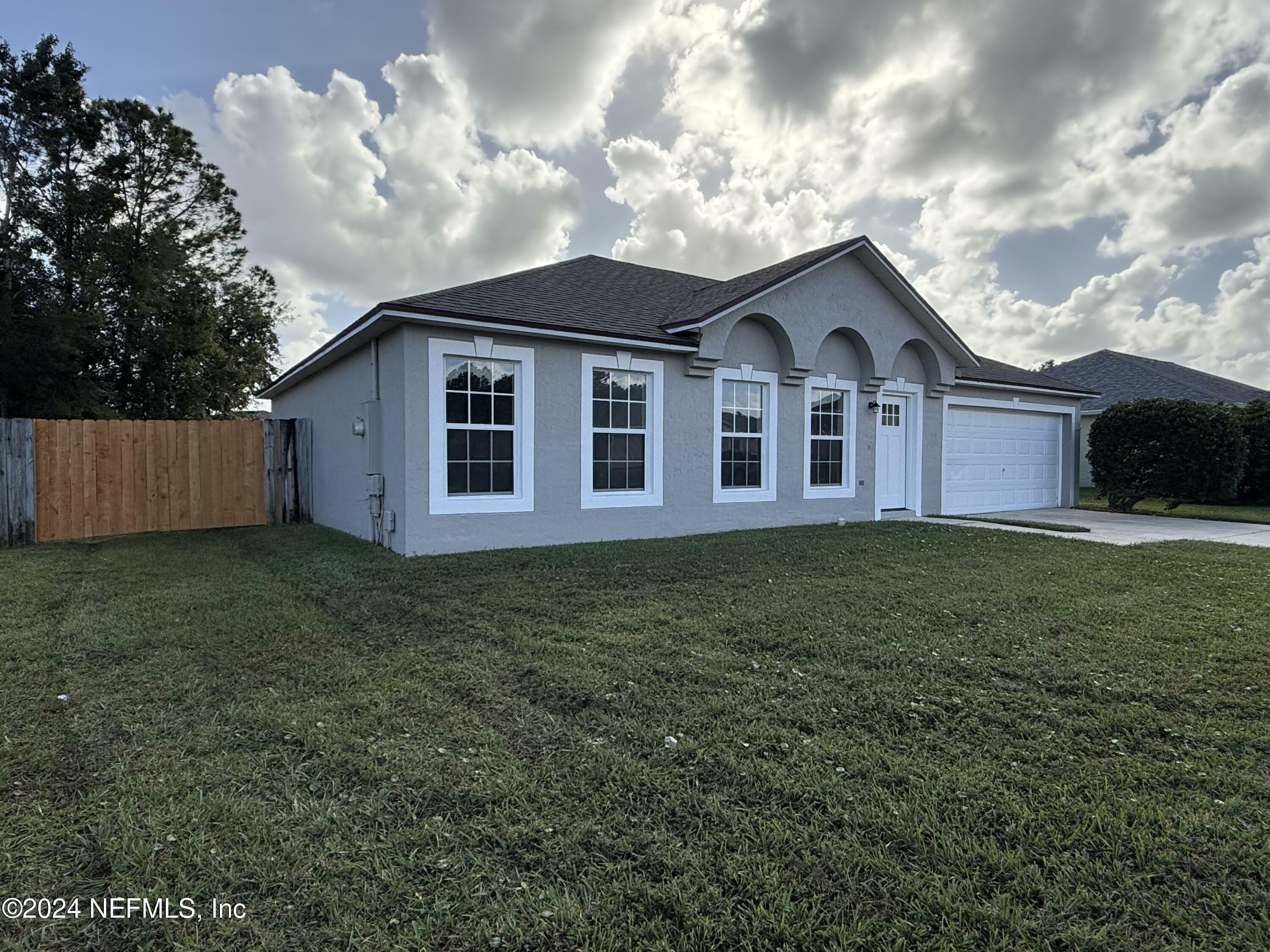 Property Photo:  3437 Steelgate Court  FL 32068 