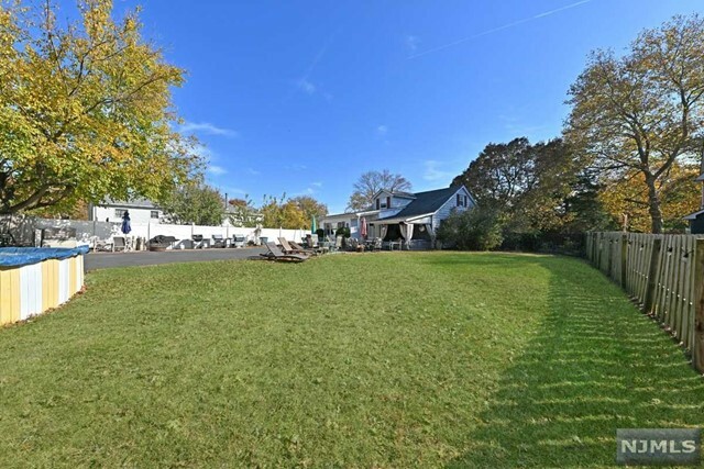 Property Photo:  245 Spring Valley Road  NJ 07652 