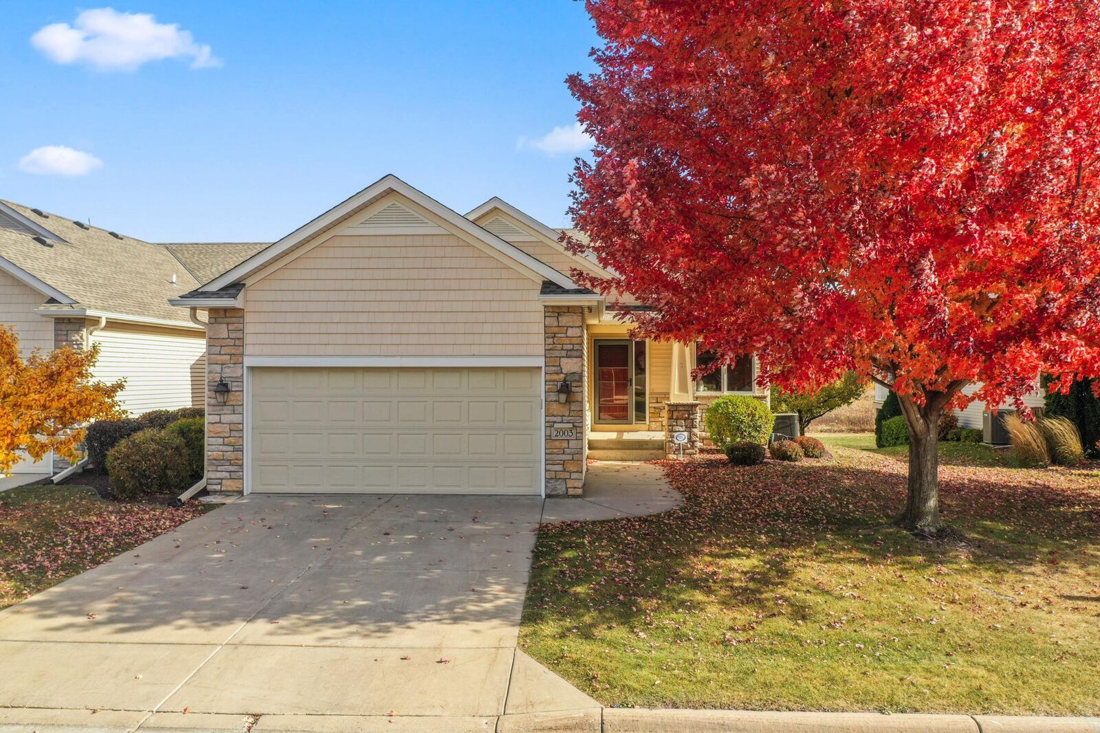 Property Photo:  2003 Lake Drive  MN 55057 