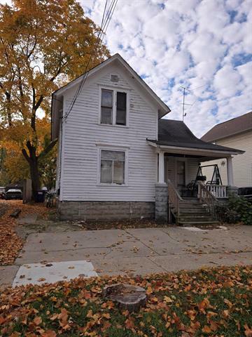 Property Photo:  434 E Comstock Street  MI 48867 