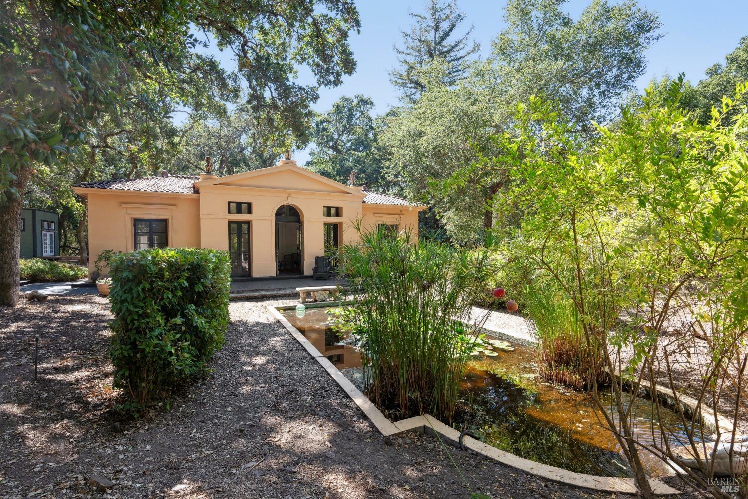 Property Photo:  2035 Thornsberry Road  CA 95476 