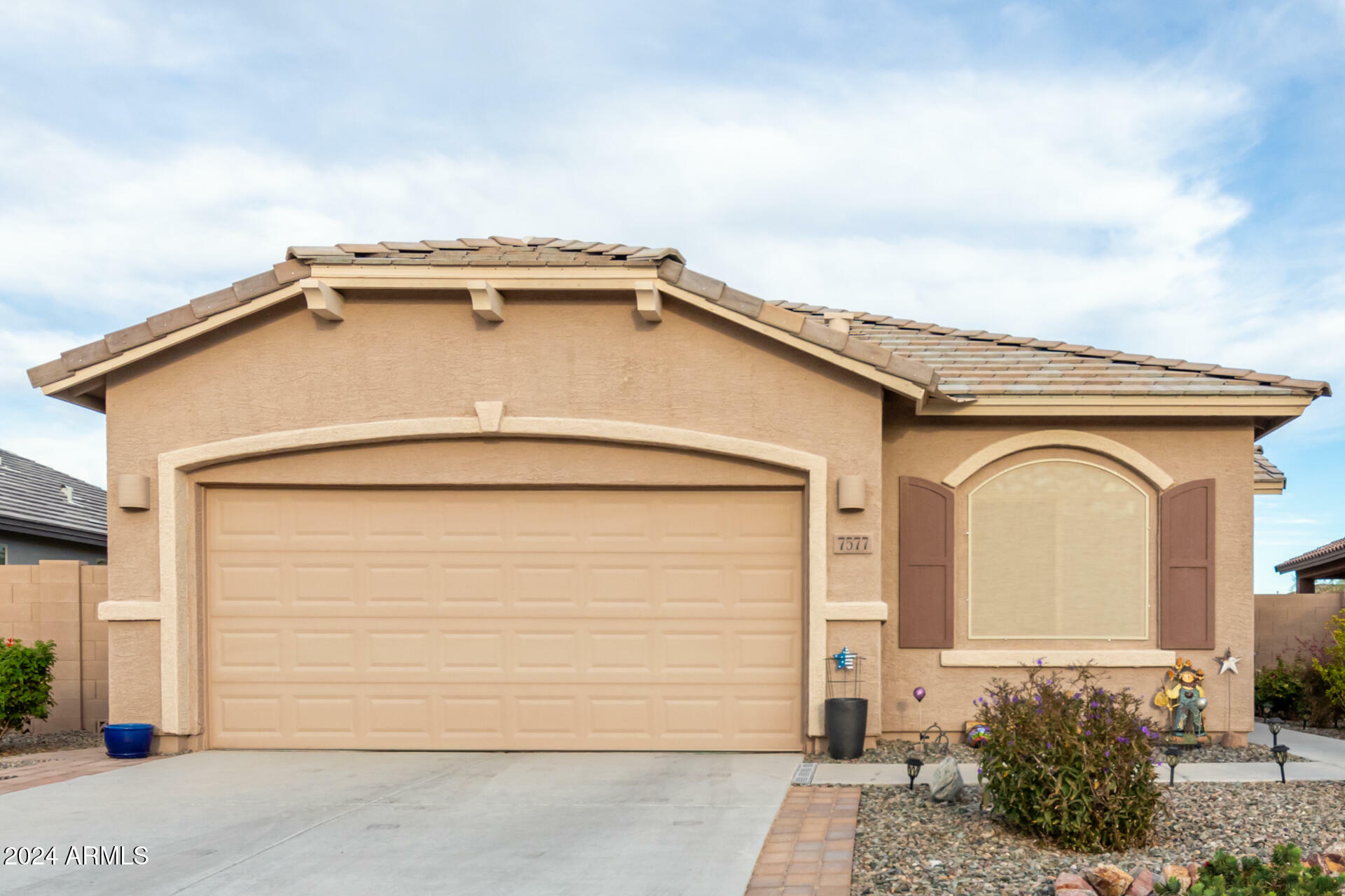 Property Photo:  7577 S Towel Creek Drive  AZ 85118 