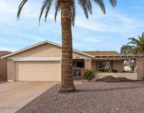 Property Photo:  1002 S Park View Circle  AZ 85208 