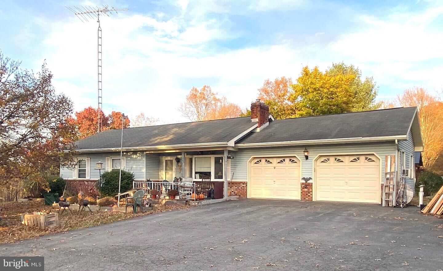 Property Photo: 52 Cloverleaf Court WV 25411