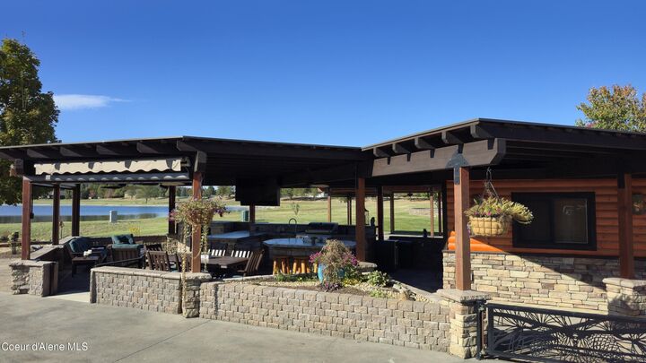 Property Photo:  110 Par Loop  ID 83804 