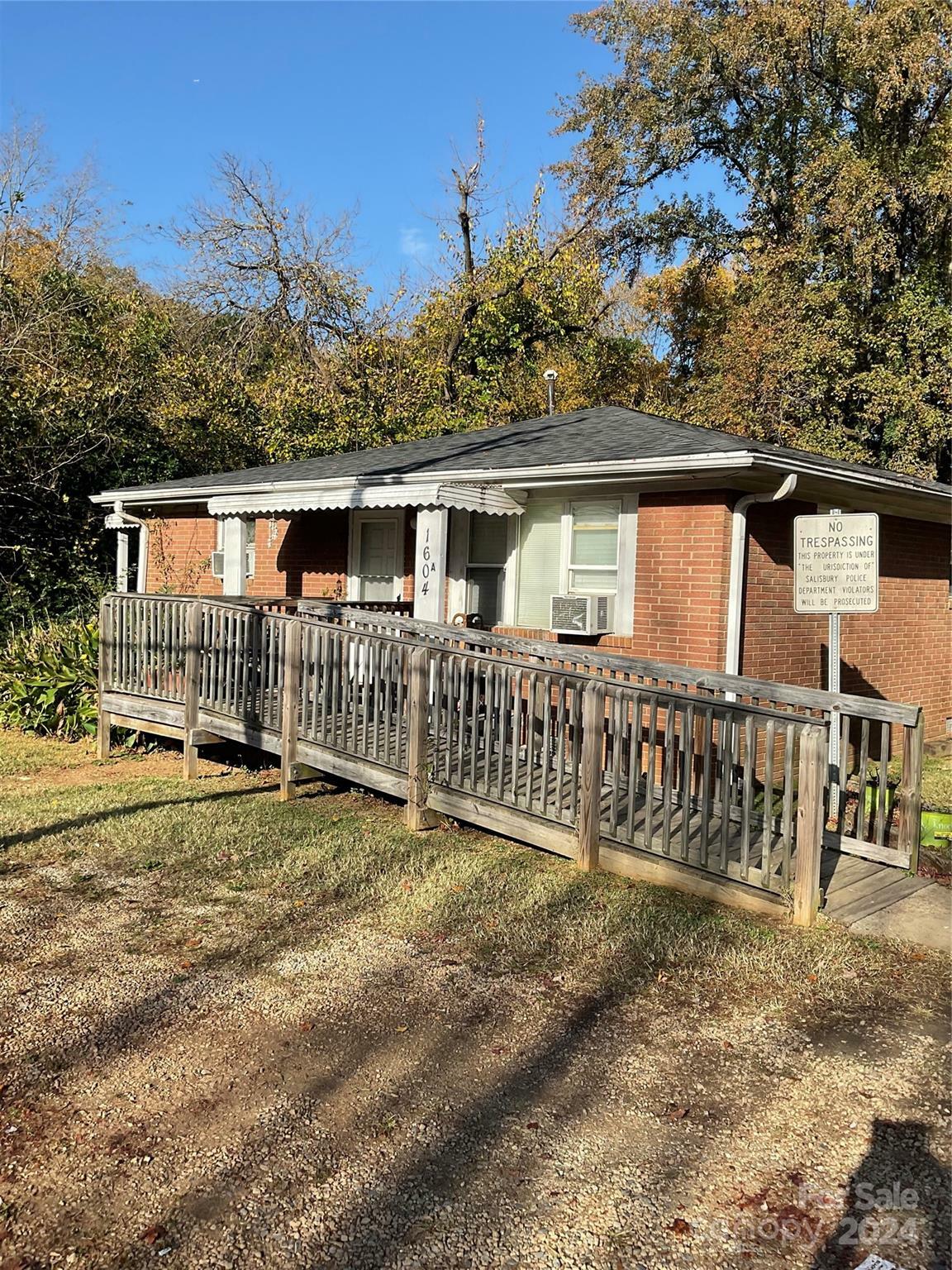 Property Photo:  1604 N Long Street  NC 28144 