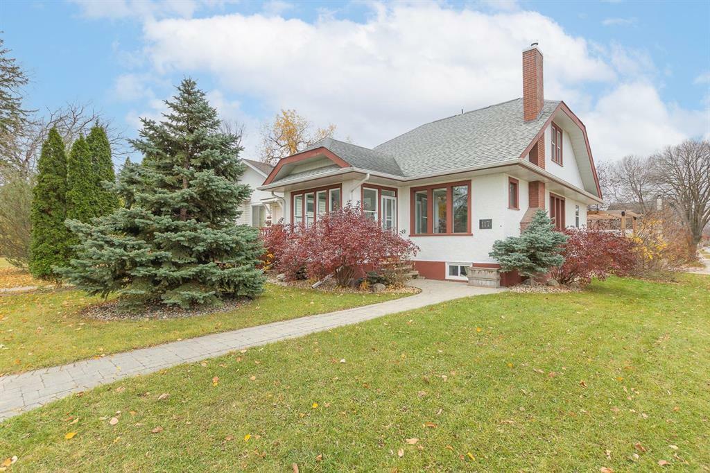 Property Photo:  117 Monck Avenue  MB R2H 1W8 