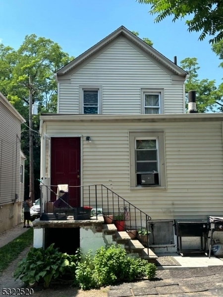 Property Photo:  517 Madison St  NJ 07050 