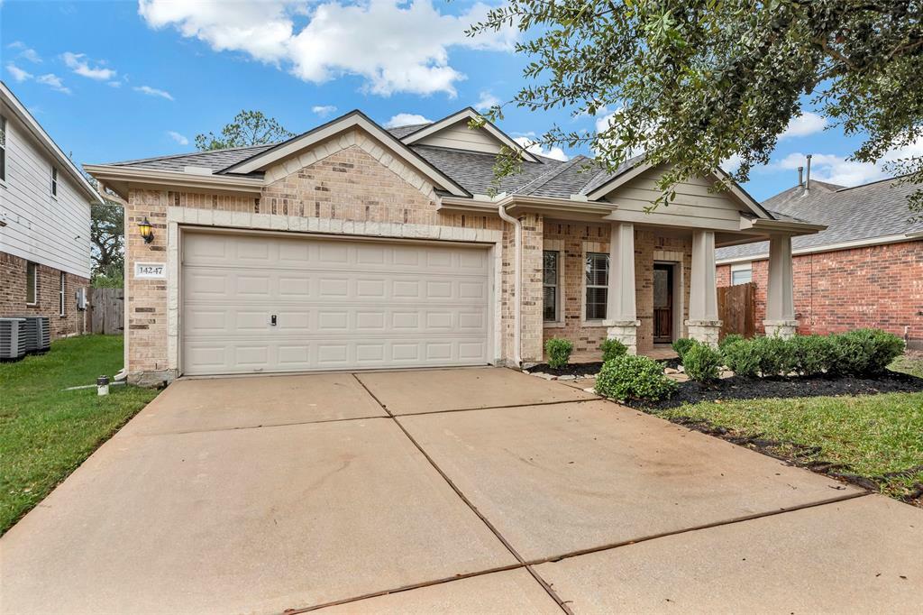 Property Photo:  14247 Englewood Park Lane  TX 77429 