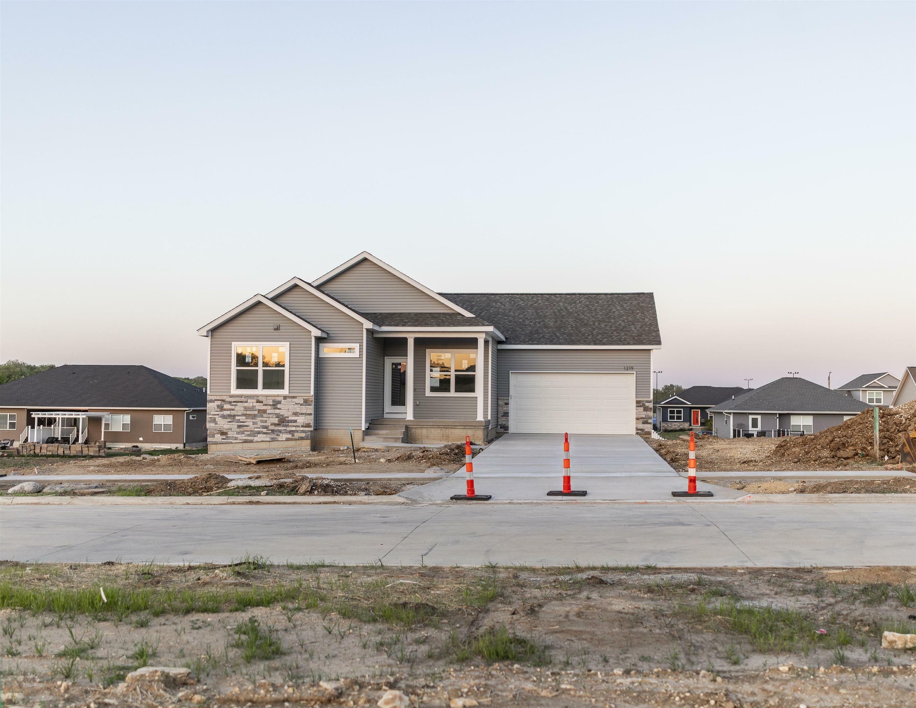 Property Photo: 1219 Stone Lane IA 50677