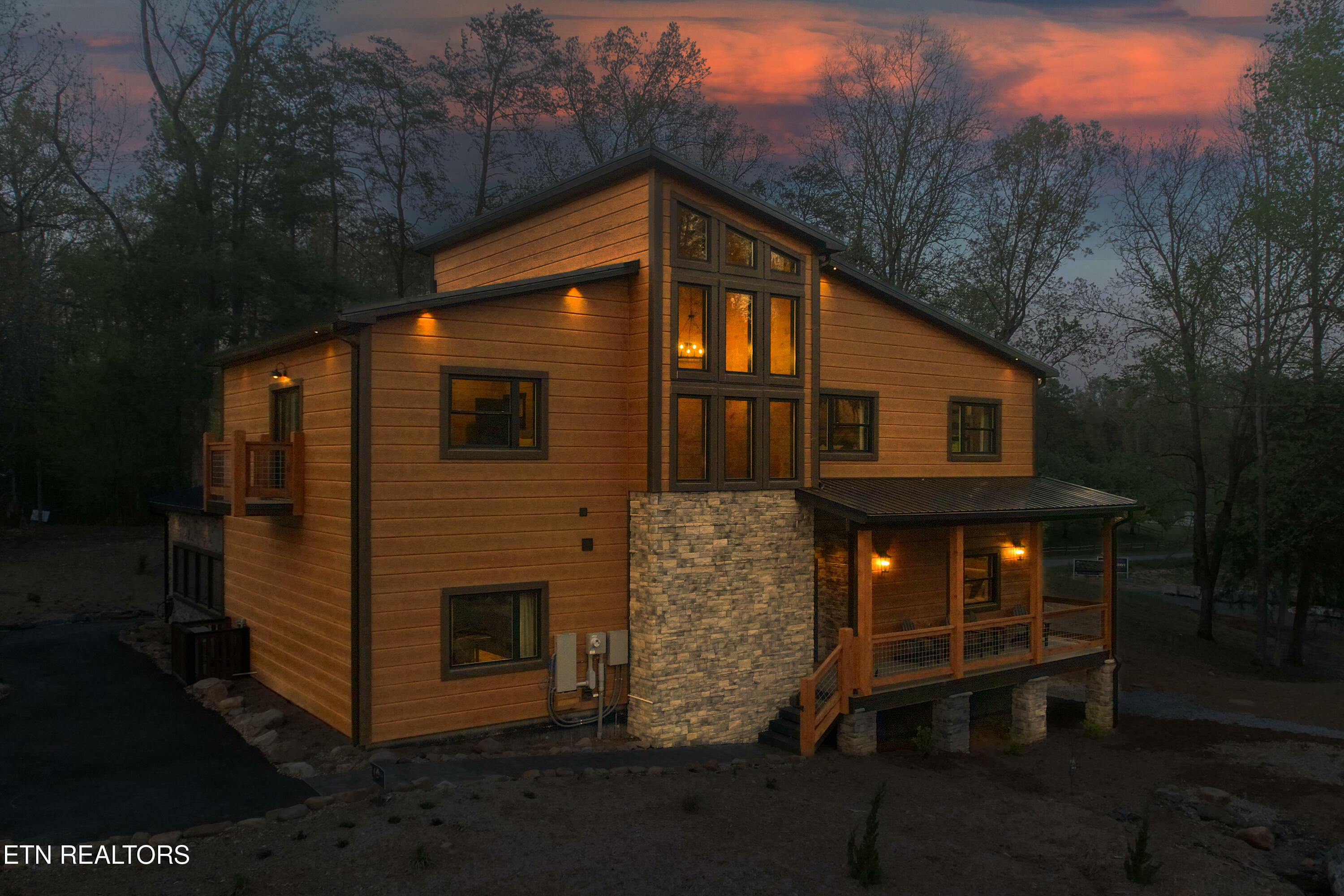 Property Photo: 2215 Sawmill Cove Drive TN 37862