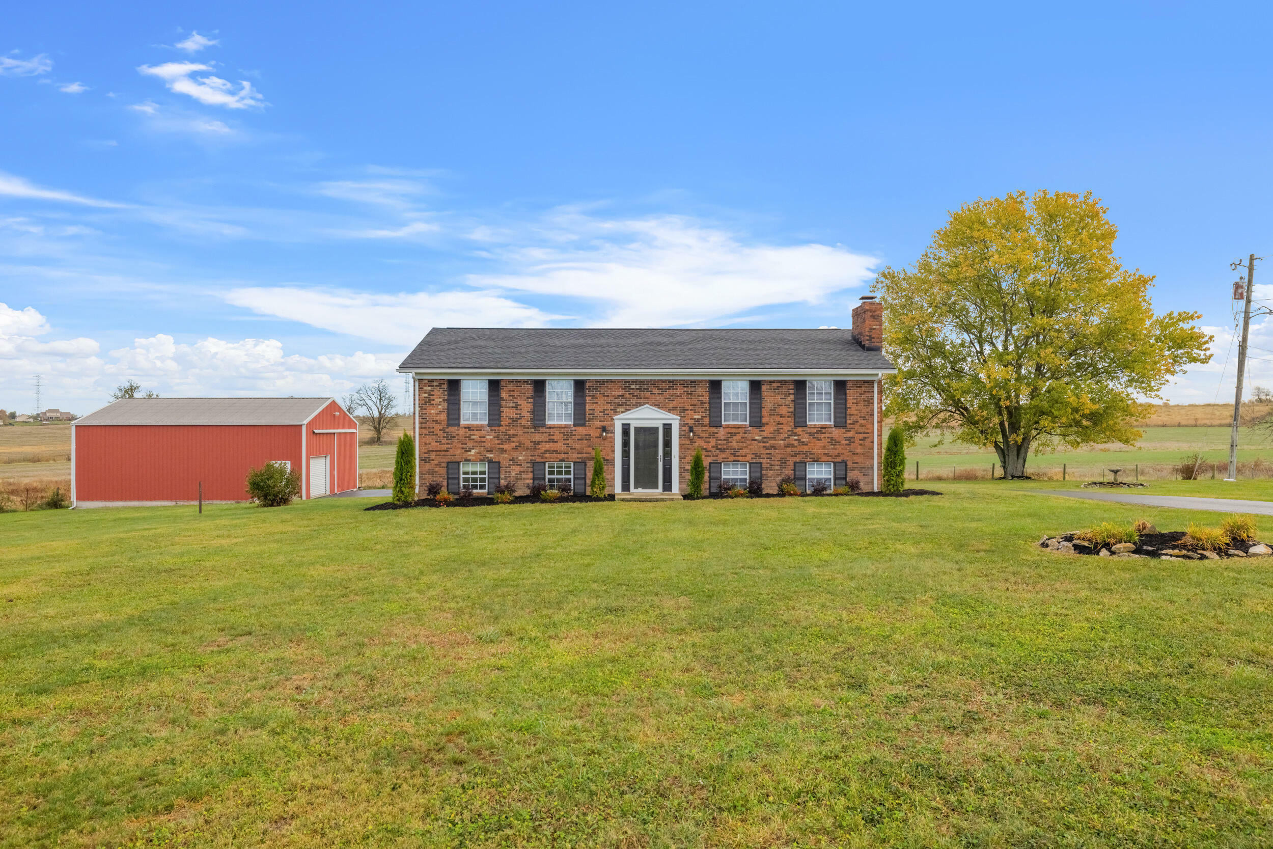 Property Photo:  6938 Lexington Road  KY 40444 