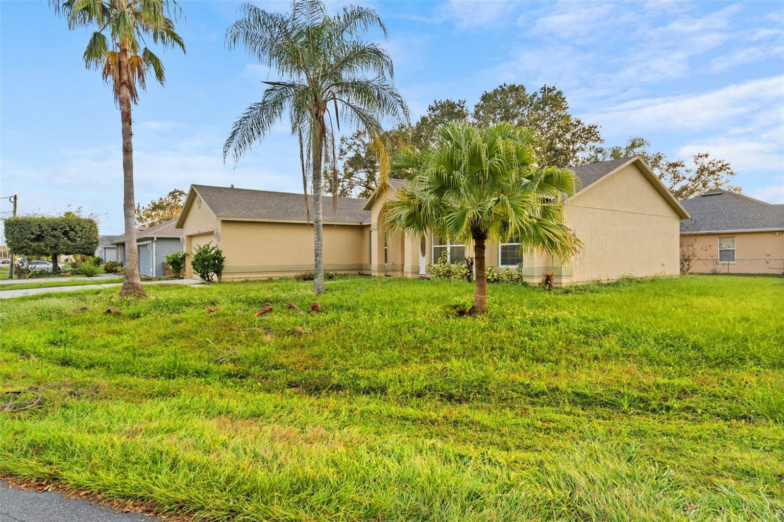 Property Photo:  617 Bayport Drive  FL 34758 