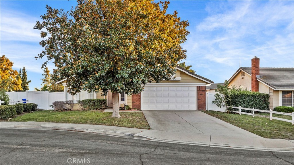 15085 Primrose Court  Fontana CA 92336 photo